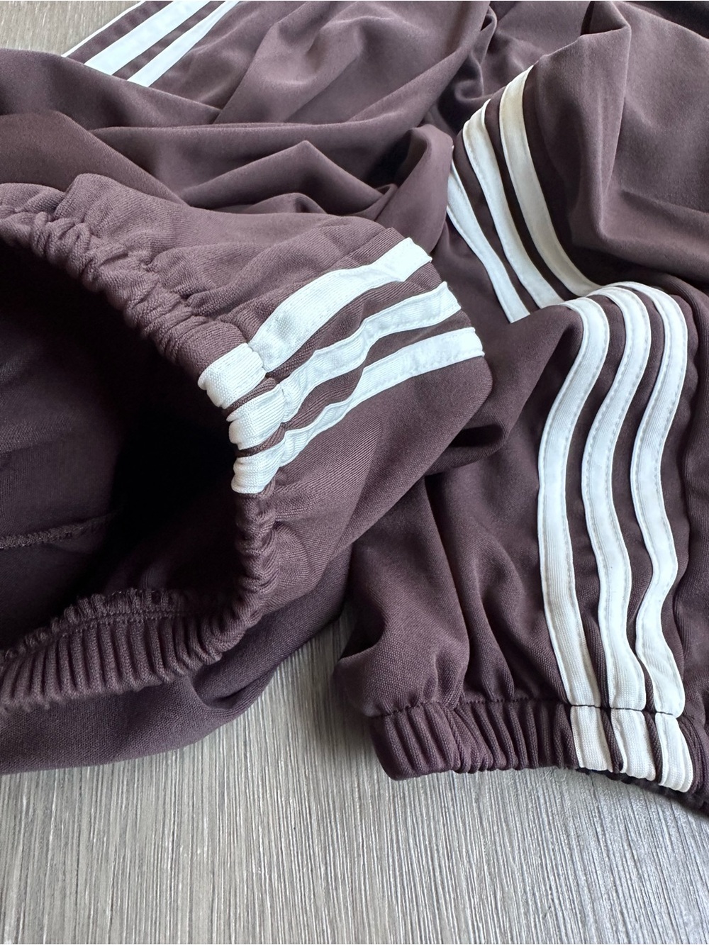 Sporty Zip-Front Jumpsuit with Striped Side Panels. NWOT. - Picture 7 of 10